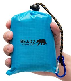 BEARZ Outdoor Beach Blanket/Compact Pocket Blanket 55″x60″, Waterproof Ground Cover, Sand Proof  ...